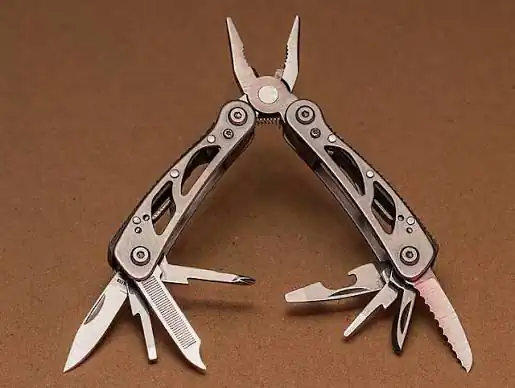 Top Multi Tool Kits for Hunting: Essential Gear for the Outdoors