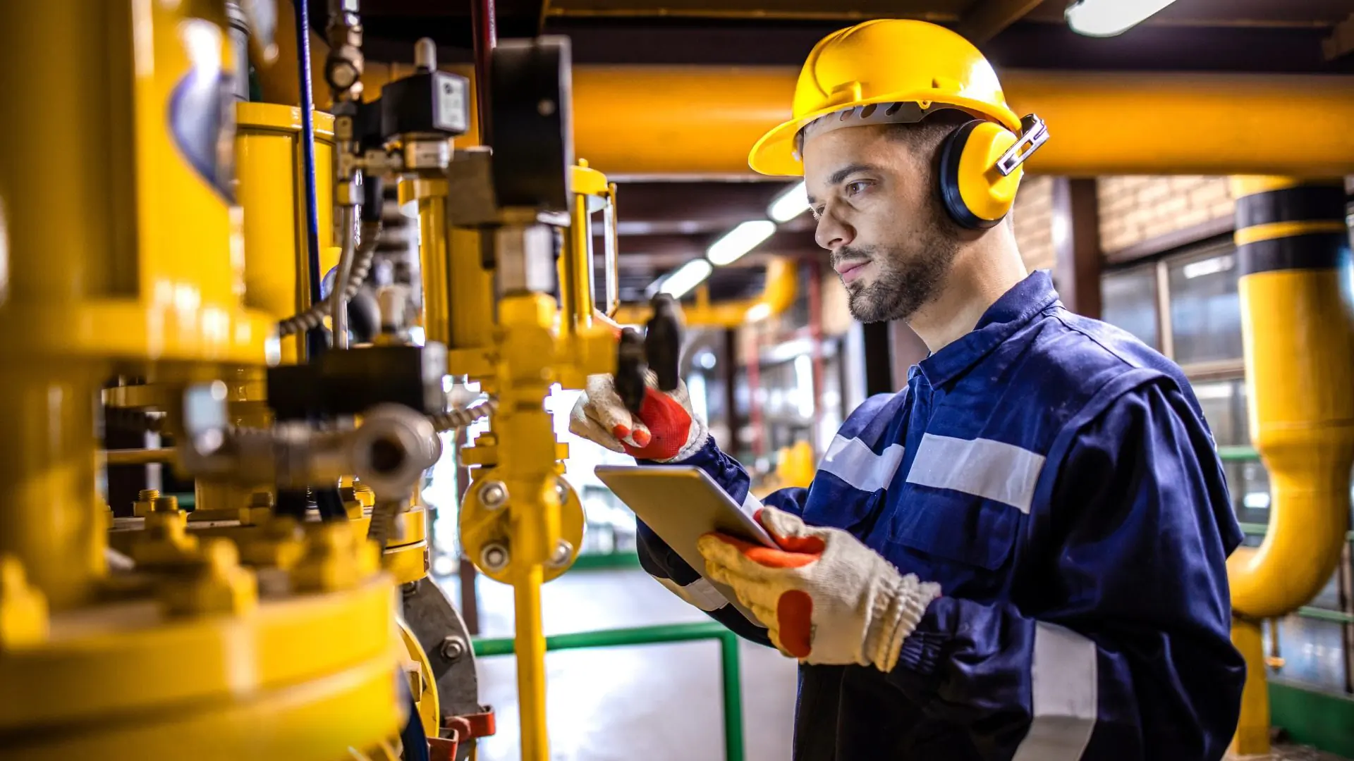 Top Multi Tool Kits for Maintenance Technicians in 2026
